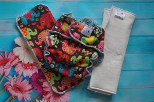 Couche classique + Booster Eléphants rose