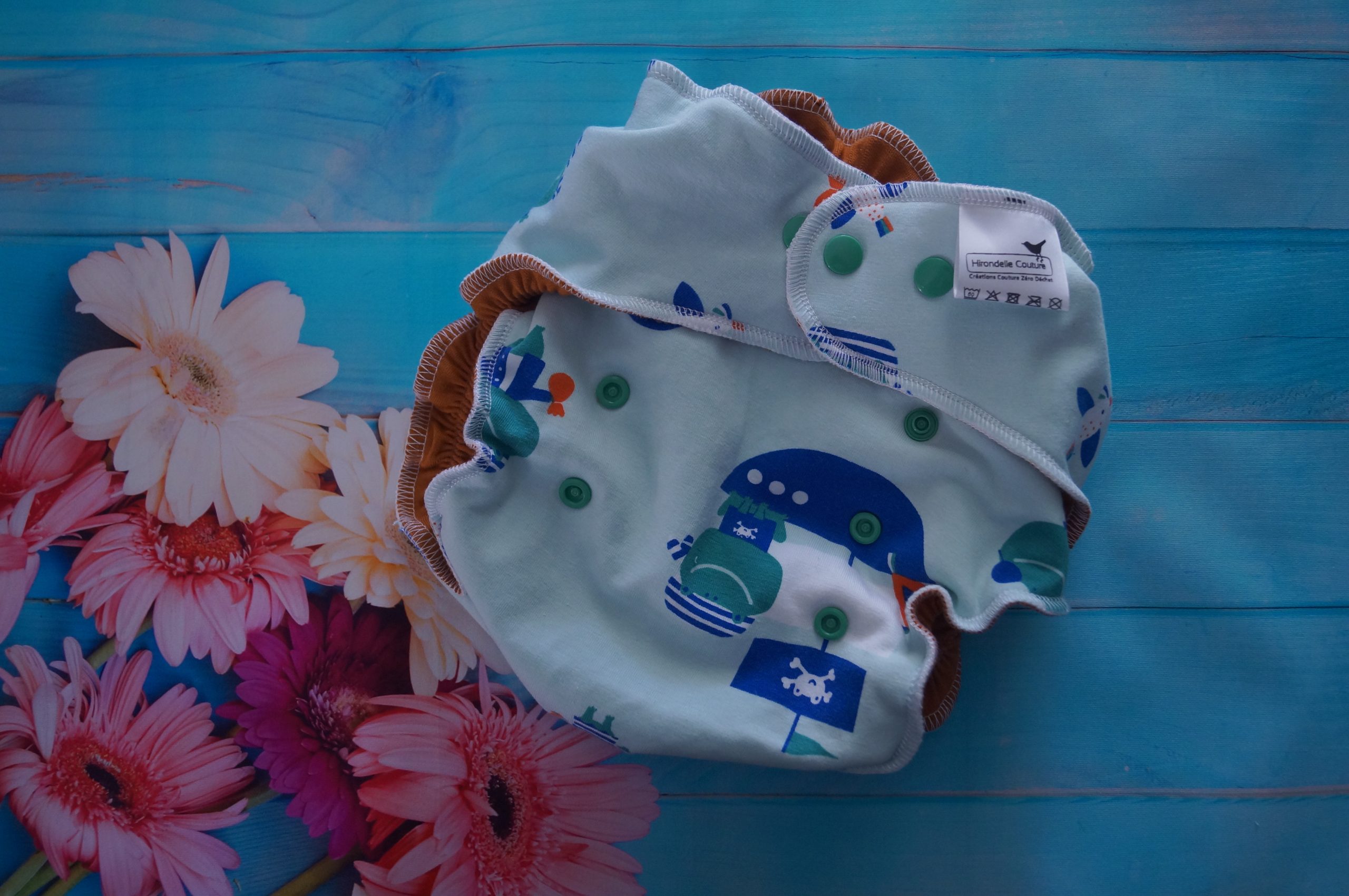 Couche classique + Booster Grenouilles pirates