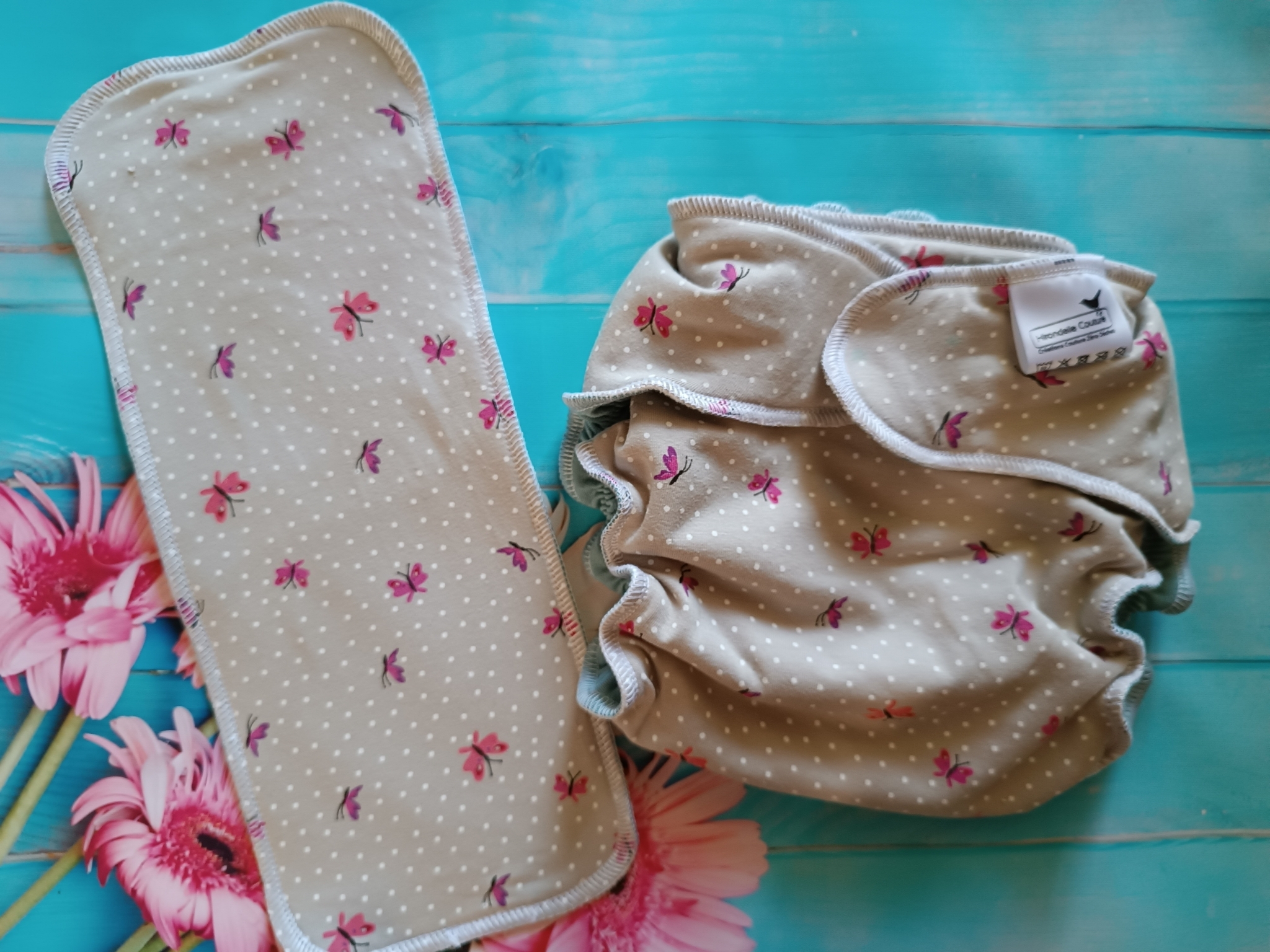 Couche classique + Booster Papillons