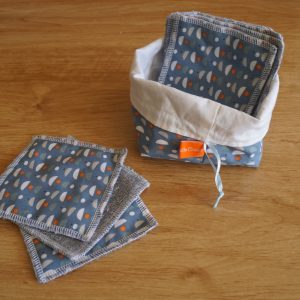 Lot de 10 Carrés démaquillants lavables/lingettes bébé avec panière