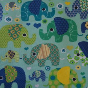 Couche classique + Booster Eléphants verts