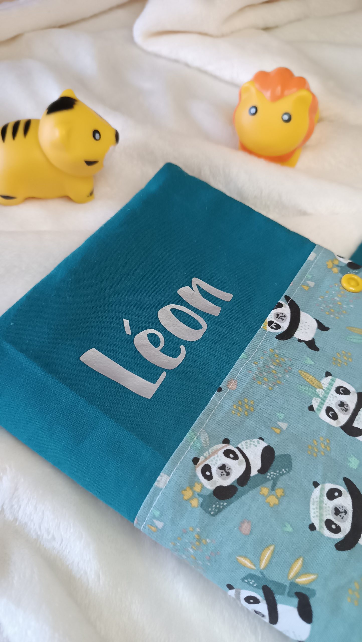 protège carnet de santé personnalisé motif panda bébé Léon